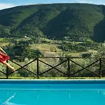 Villamena Asís