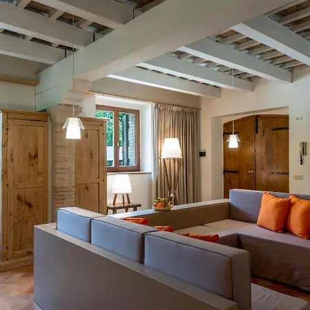 Villamena Casa rural *