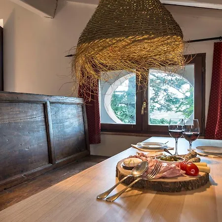 Villamena Country house