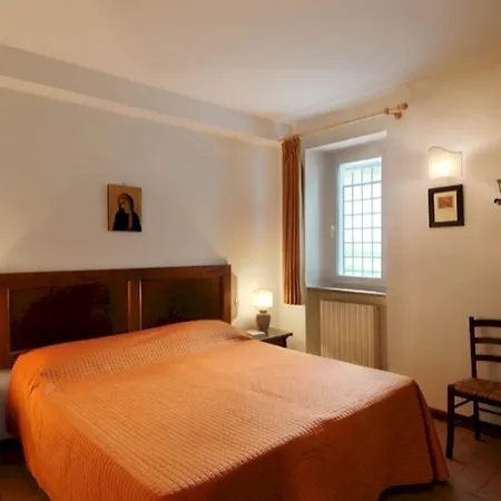 Villamena 컨트리하우스 *