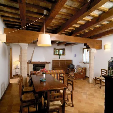 컨트리하우스 Villamena